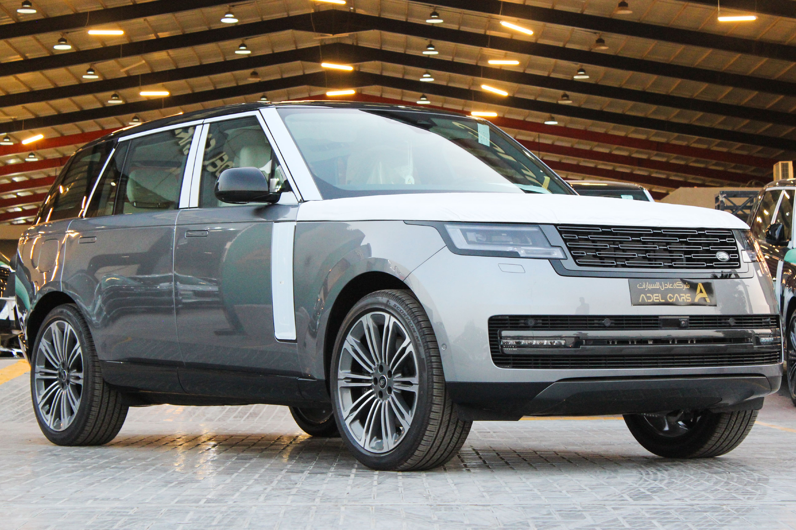 2025 Range Rover Autobiography L Eiger Grey - 