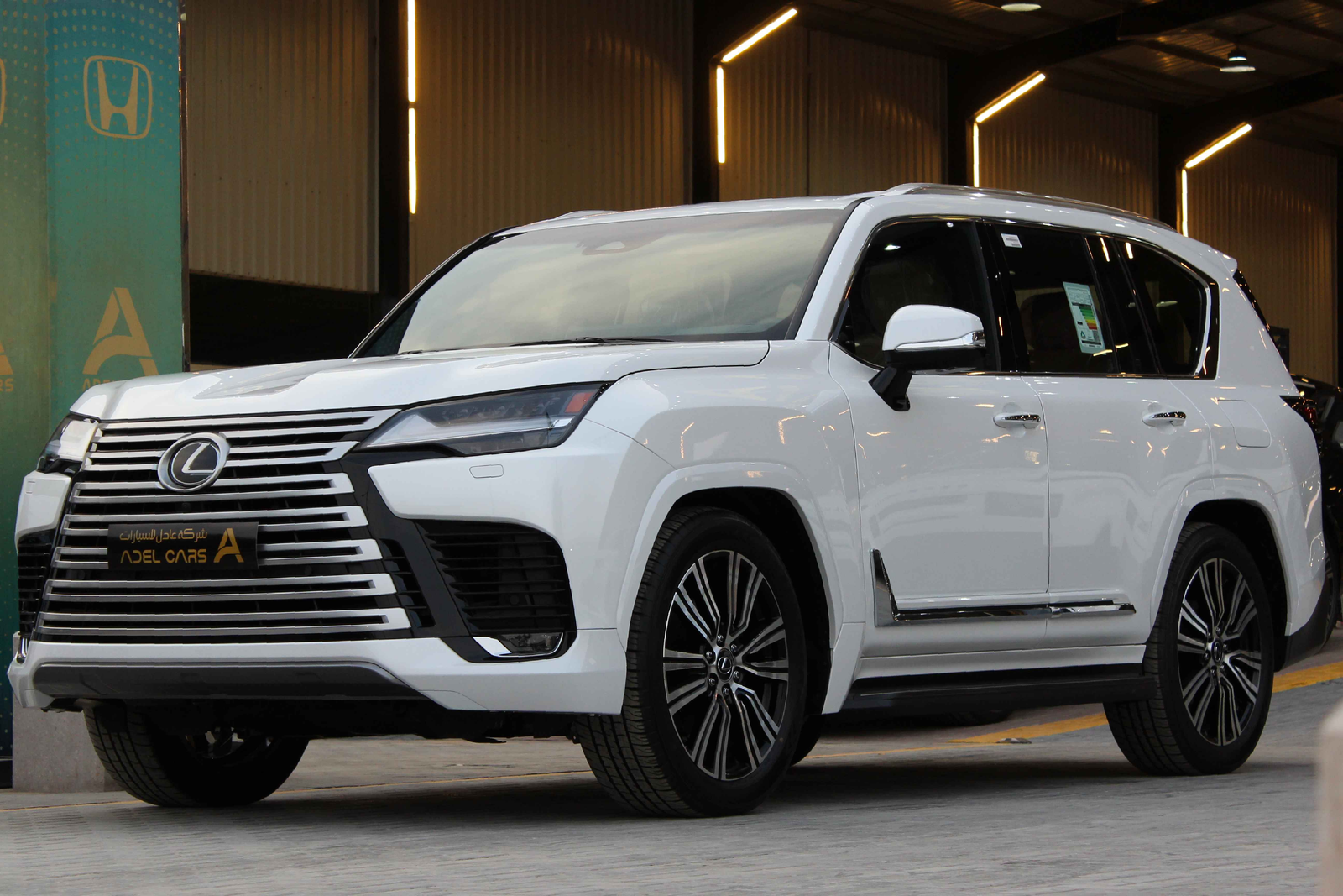 لكزس LX600 BB 2025 - 