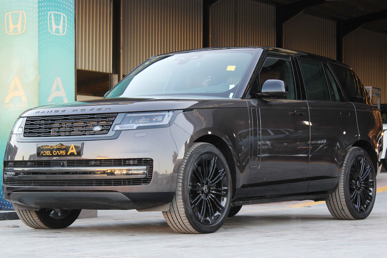 2025 Range Rover Autobiography Black Edition -
