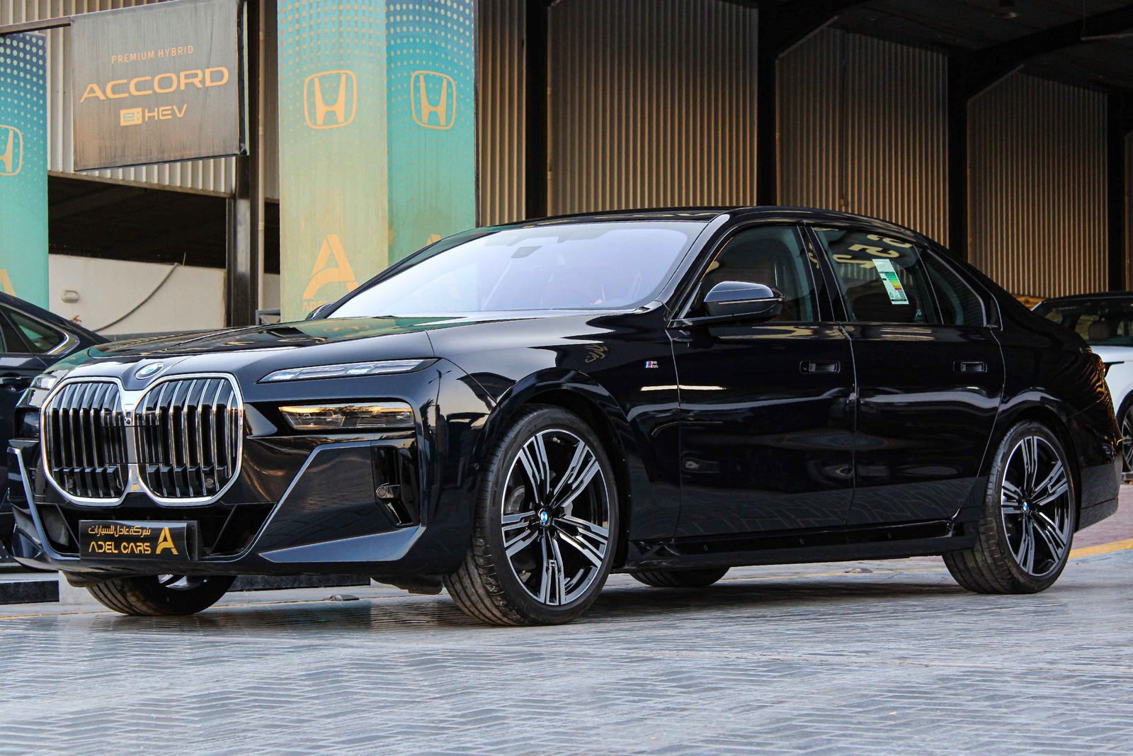الفئة السابعة بي ام دبليو 2026 BMW 735i M Kit - 