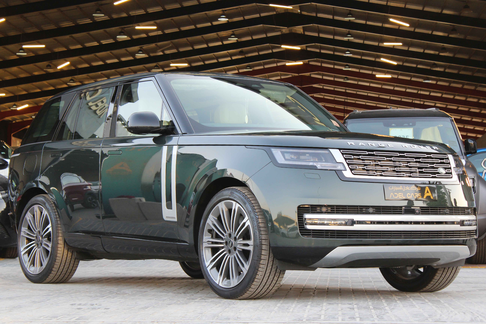 رنج روفر اوتوبيوقرافي 8 سلندر 2026 - 